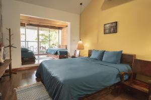 Entire French house with 4 bedrooms in Hanoi downtown