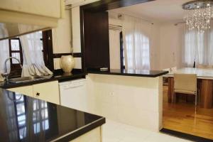 Lovely 3 BR apartment in Degla Maadi