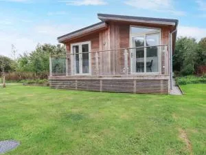 2 Meadow Retreat - Dobwalls