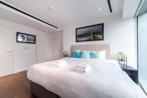 Exceptional 2BDR 2BTR Flat near Battersea Power st