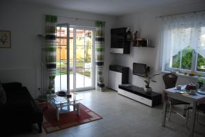 One-Bedroom Apartment with Terrace room in Appartement Florian