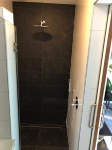 Bazien Luxe kamer bij Strand en Kreek natuur en veel faciliteiten