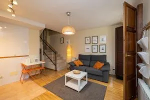 Casa Benito Garaje CAntigüo - Энтрала