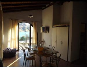 Cabaña Club Nautico Los Reyunos