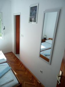 Apartments by the sea Cove Vela Prapratna (Peljesac) - 4515