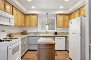 Moon Palace #2170 by Big Bear Vacations