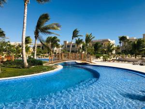 1-Bedroom on Forest Island & Oceanside View