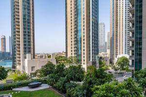 Bellavista Apartments Holiday Homes LLC - Exuberant - 1BR - 29 Boulevard - Fountain Views