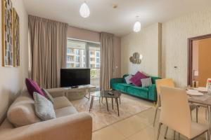 Bellavista Apartments Holiday Homes LLC - Exuberant - 1BR - 29 Boulevard - Fountain Views