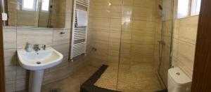 Chola Guest House