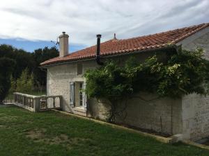 Maisons de vacances Swallows, Beautiful gite in the grounds of Chateau Beauvoir : photos des chambres