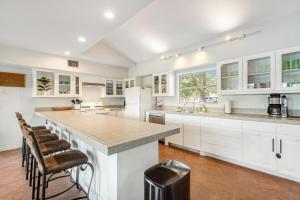 Green River Lodge - Lake LBJ