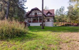 3 Bedroom Awesome Home In Ryn