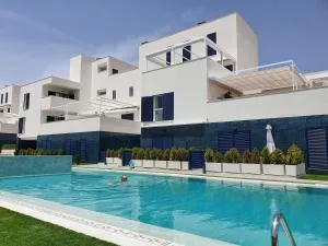 Modern apartamento with large south terrace, Playa Flamenca - Playa Flamenca