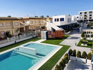Modern apartamento with large south terrace, Playa Flamenca