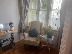 Heath Villa - private room