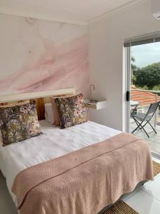 Sienna’s Seaview Guest Cottage