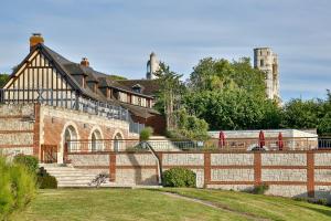 Hotels Le Clos Des Fontaines : photos des chambres