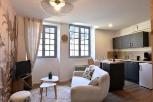 Appartements -Les Petits Ga!llards- 3 Studios a Themes : photos des chambres