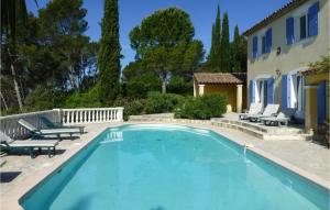 6 Bedroom Awesome Home In Entrecasteaux