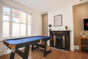 Thrift House • Central Location • Pool Table • Free Parking • Smart TV • Fast WiFi • Yoko Property