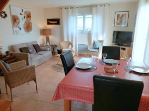 Maisons de vacances Holiday home with sea views, Plouneour-Brignogan-Plages : photos des chambres