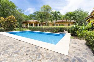 Catalina Cove 3- Spacious 6 Bedroom Loft Home, Brasilito