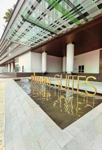 Almas suites Lavender Netflix 100mbps By STAY
