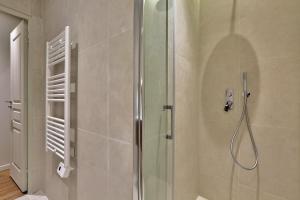 140 - Urban Duplex near Saint-Germain des Pres