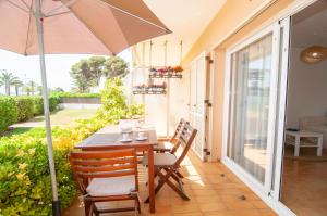 Seafront LEstartit Apartments