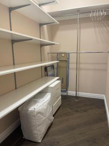 Apartment 39 Svobody Avenue