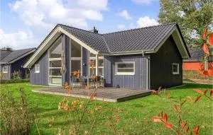 Amazing Home In Krems Ii-Warderbrück - Goldenbek