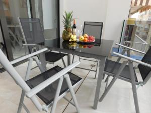 Modern and cosy apartment close to the beach