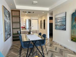 2 bedroom apartment with breathtaking view of the sea - sunset