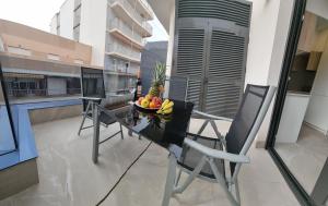 Modern and cosy apartment close to the beach