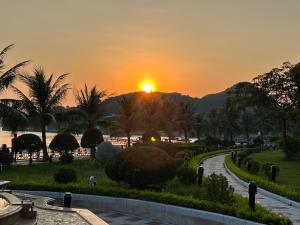 Cat Ba Bay Vision Hotel