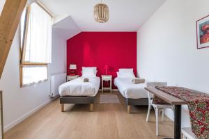 Maisons de vacances La Grande Croix Bienvenue : Maison 4 Chambres