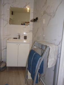 Appartements Flobart grand appartement a Sangatte au rdc et a 30 metres de la plage : photos des chambres