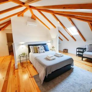 A Window to Porto St. Helena