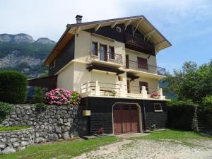 Appartements Au pied du Pertuiset : photos des chambres