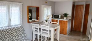 Maisons de vacances Charmant mobil home 2 a 4 personnes camping1* Les arbouses : photos des chambres