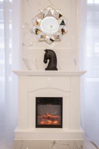 Premium Art Deco Apartment at Broadway 4BDR & 3BR