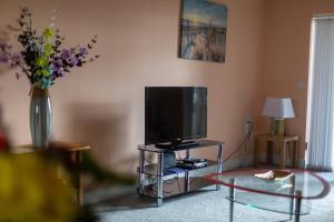 Meridian Bay Apartment