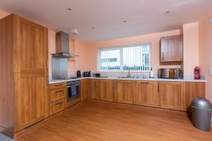 Meridian Bay Apartment