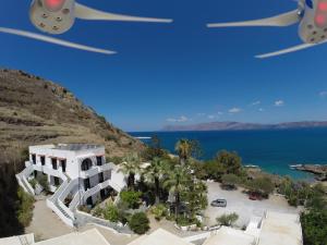 Hotel - Apartments Delfini Chania Greece