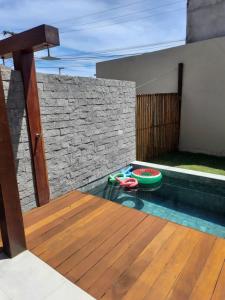 Casa ampla com piscina e hidromassagem