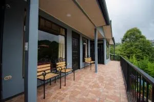 Cabinas Eddy B&B - Santa Elena