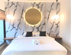 La La Moon Krabi Poshteln Pool