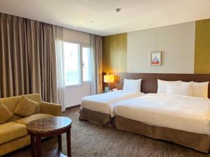 Suite Gia đình có 2 Giường đơn (Family Twin Suite)
