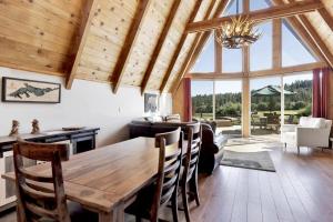 Big Bear Den #2152 by Big Bear Vacations